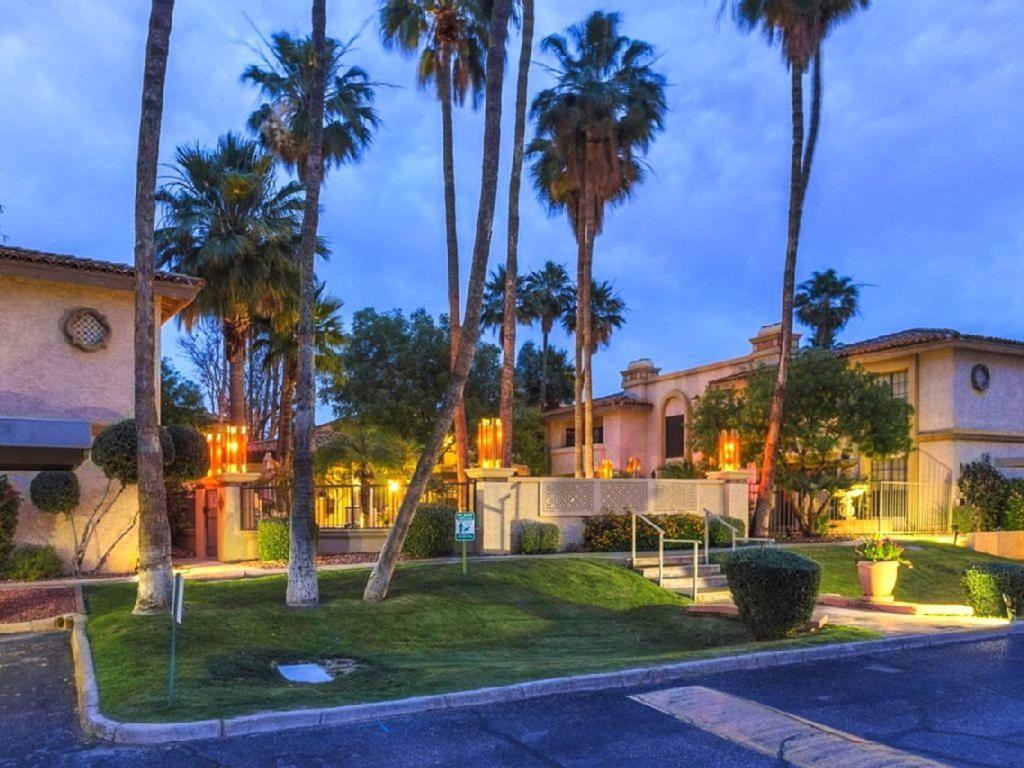 Gated Mountain View Resort Community, Centrally Located, Three Heated Pool-Spa Complexes, Half-Mile To Hiking! Phoenix Exteriör bild